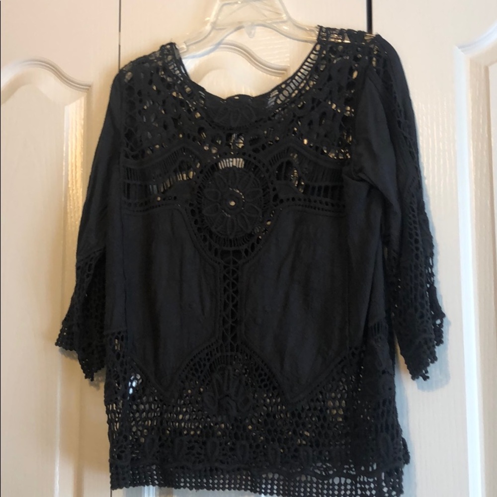 Top - Picture 3 of 4